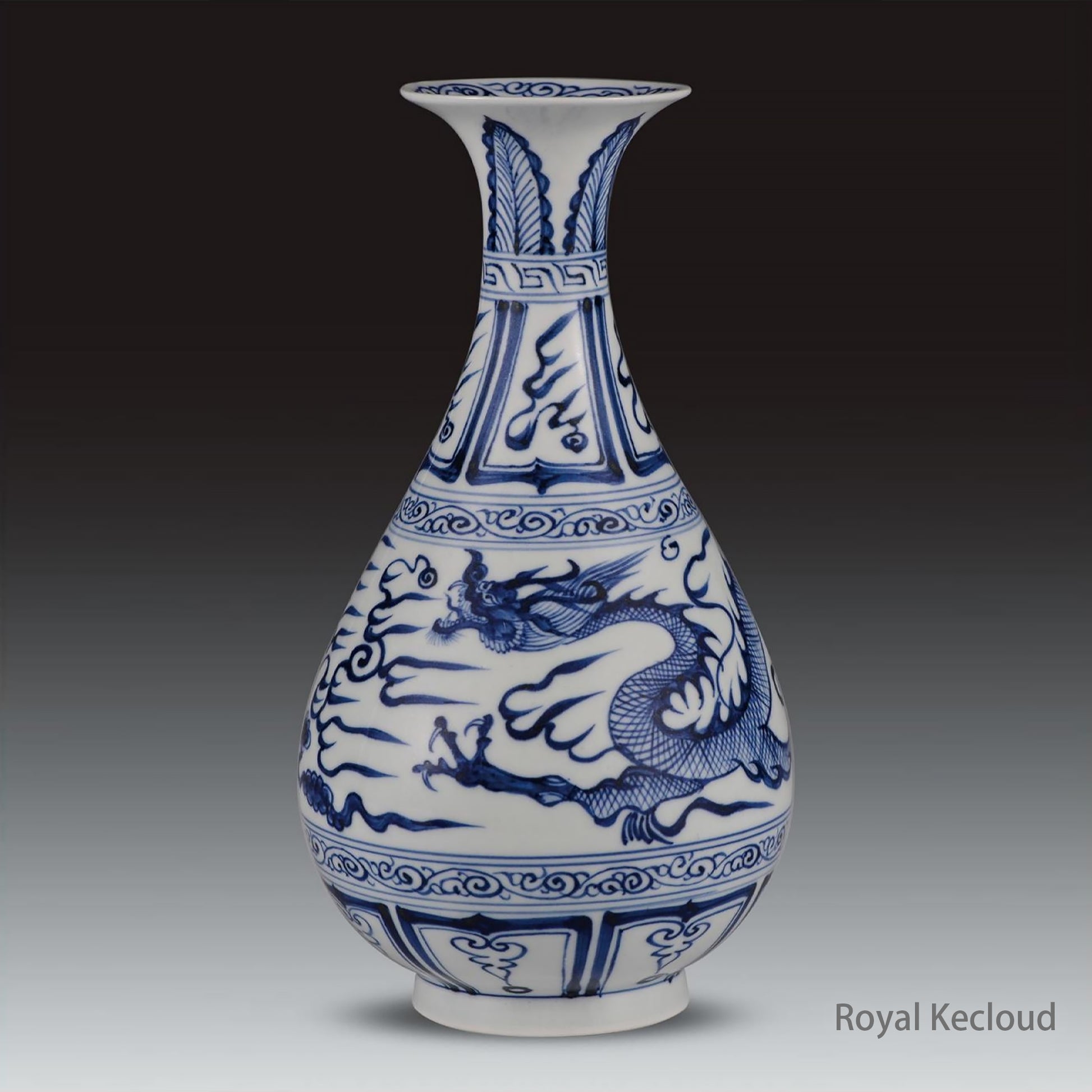 A Chinese Blue and White Dragon Porcelain Vase YuHuChunPing