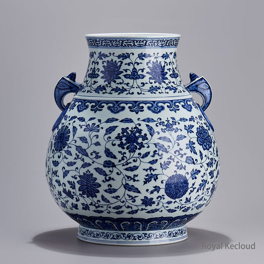 Jingdezhen Handmade Blue-and-white Zun with Interlocking Lotus Designs