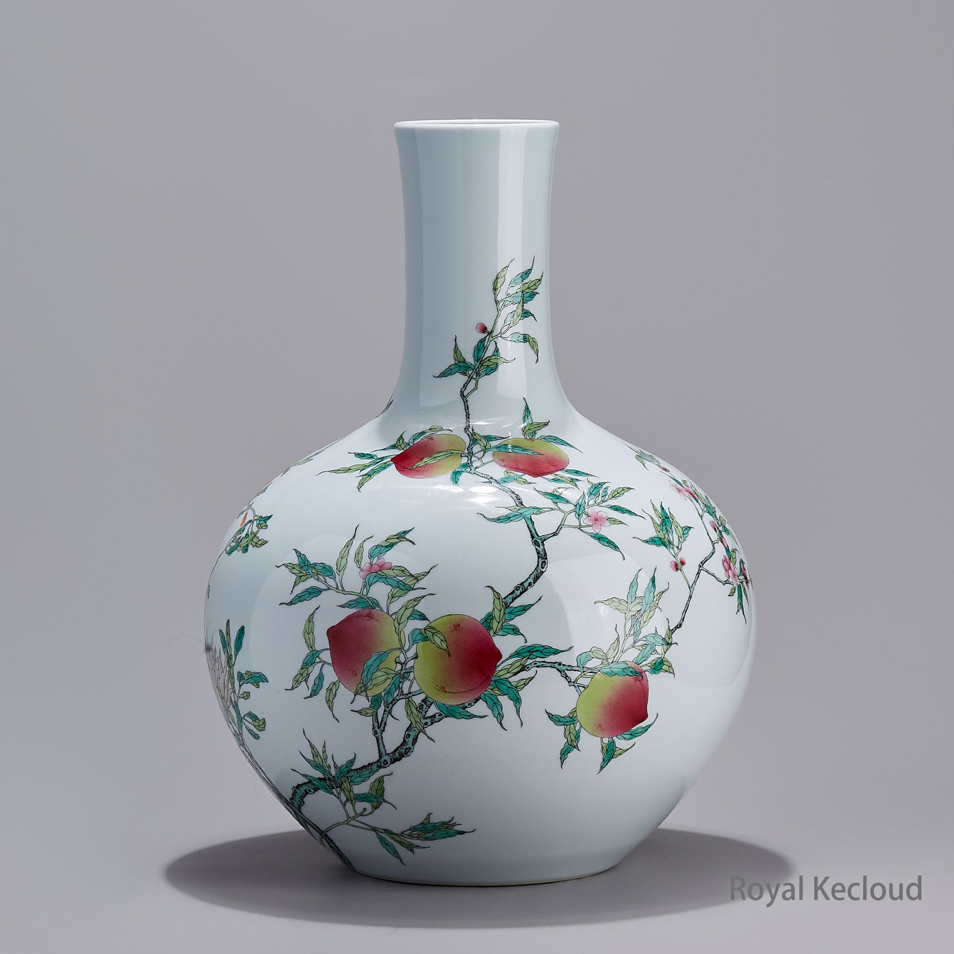 Famille-rose 'SanDuo' Porcelain Globular Vase with Fruits and Flowers