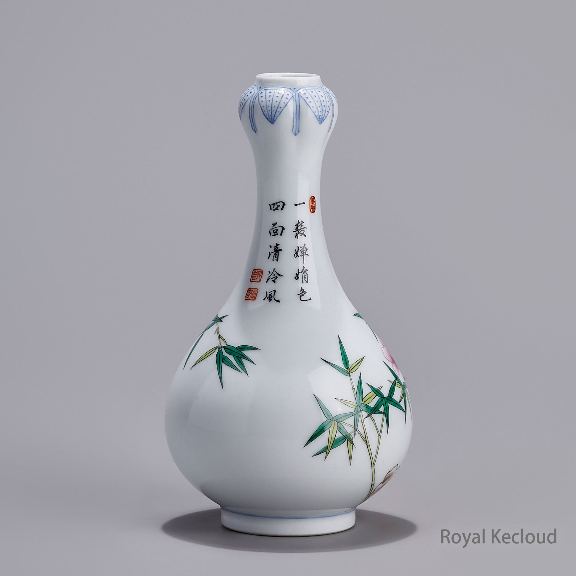 Jingdezhen Handmade Garlic-Mouth Porcelain Vase with Flower and Bamboo