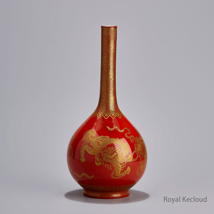 A Long-necked Vase with Three Lions in Alum Red and Gold, Jingdezhen Handmade Porcelain Vase